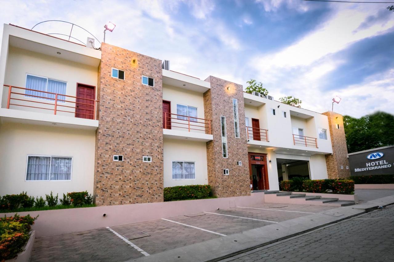 Hotel Mediterraneo Inn Santa Rosa de Lima Kültér fotó